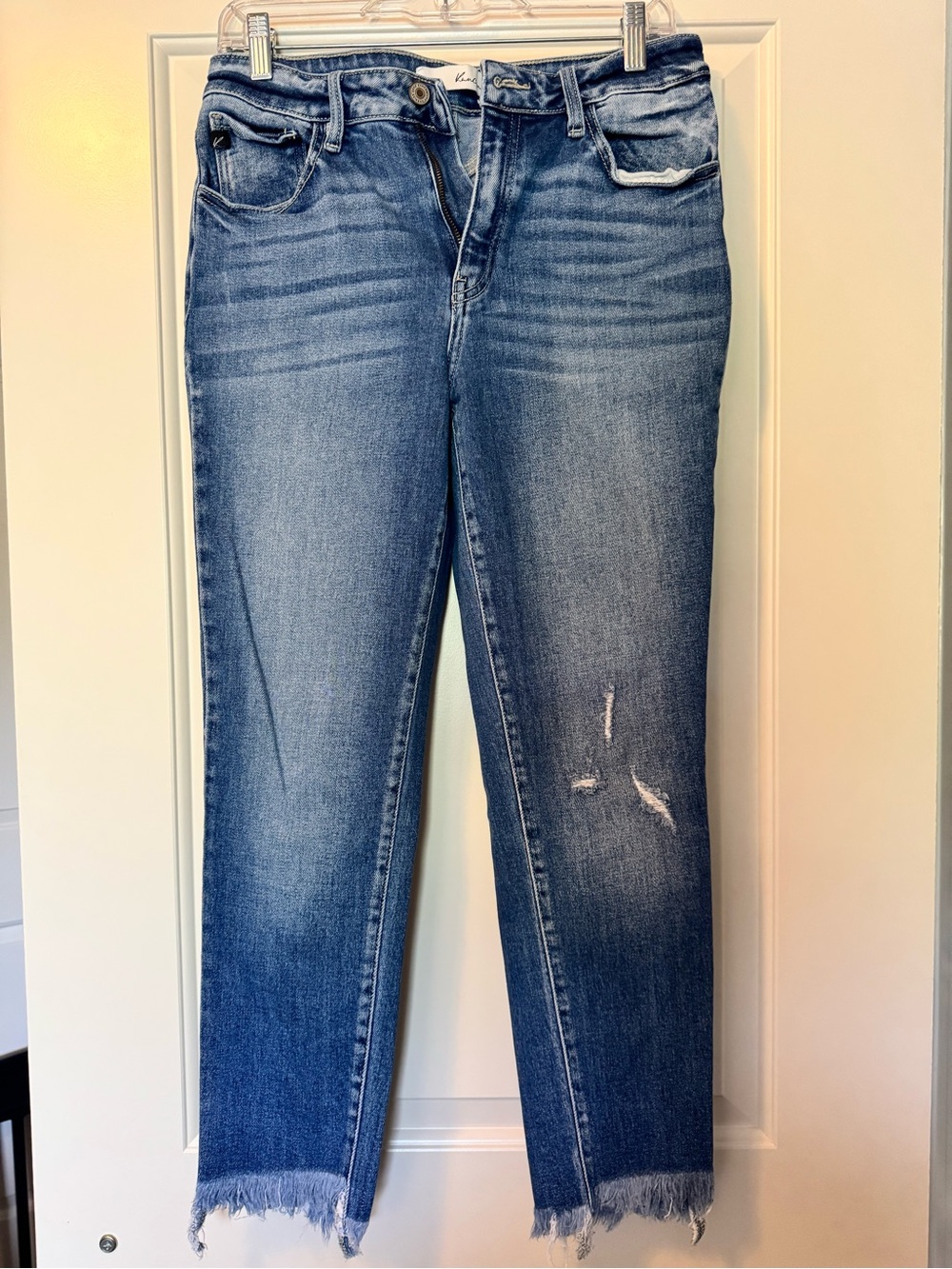 KanCan Medium Blue Cropped Distressed Jeans